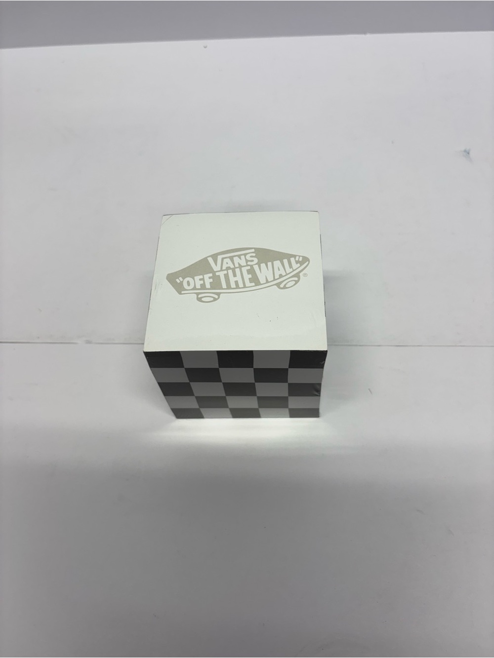 Vans - Off The Wall Paper Note Cube Promotional Sticky Notes Self-Stick Note Pad